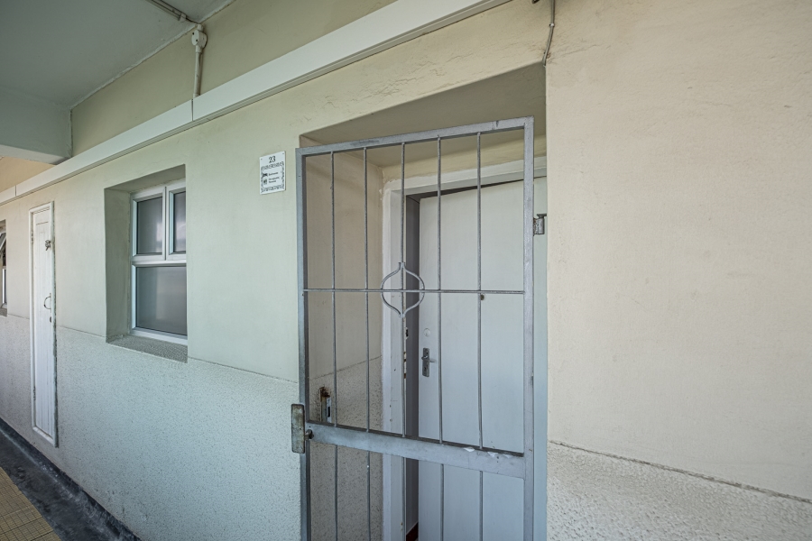 1 Bedroom Property for Sale in Port Elizabeth Central Eastern Cape